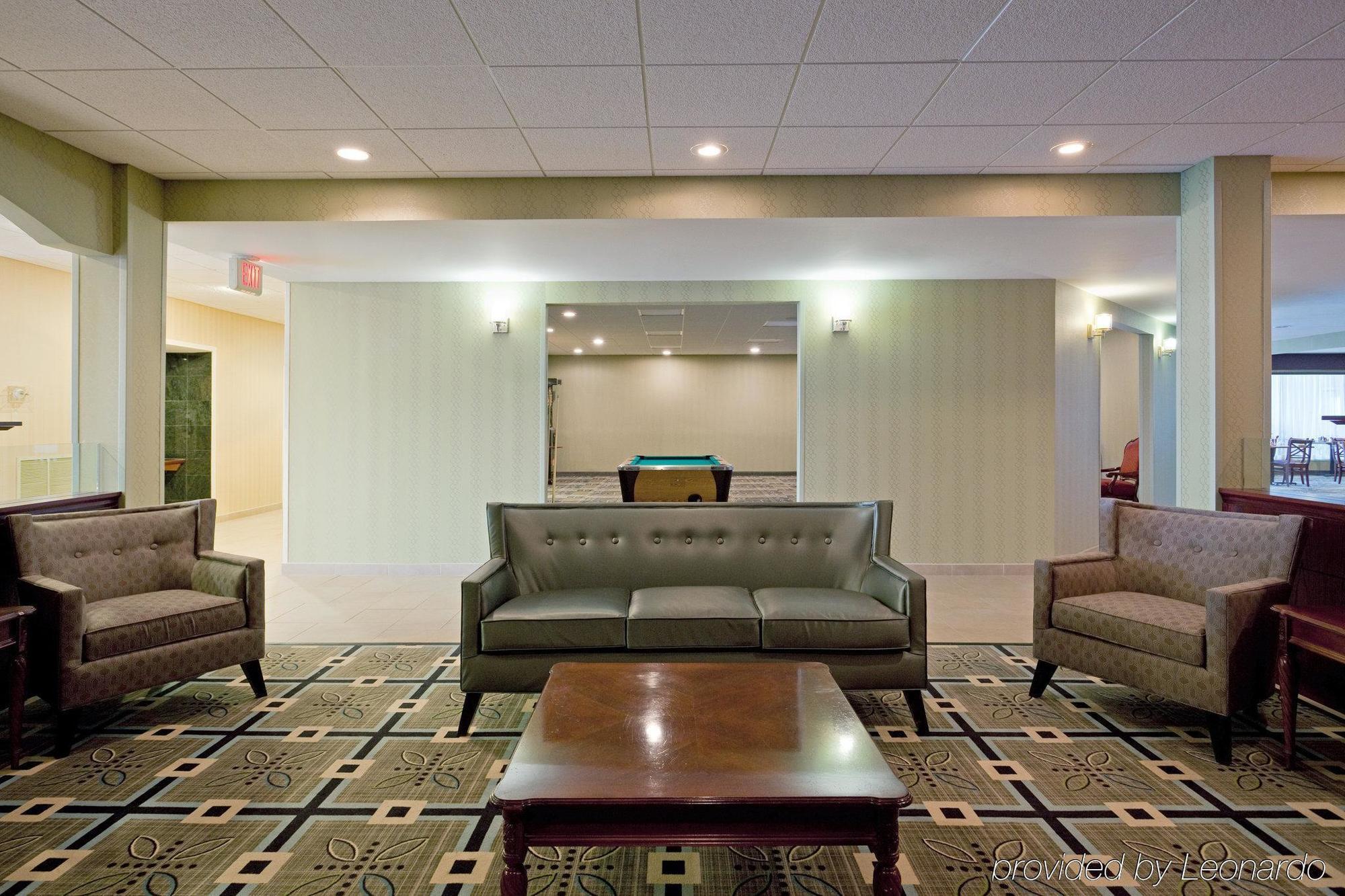 Days Inn By Wyndham Plattsburgh Interiér fotografie